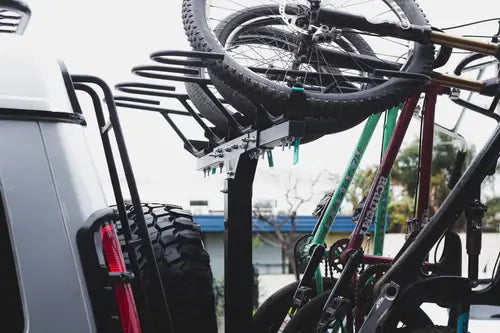 Wide 3-inch tyre held in the JB Racks wheel cradle